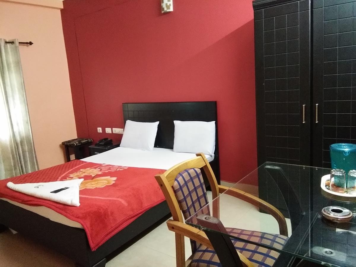 فندق Kunnamangalamفي  A.R.Residency المظهر الخارجي الصورة